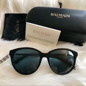 NEW! Authentic Balmain black cat eye sunglasses